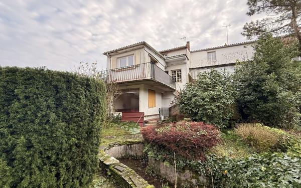 Maison à vendre    5 pièces •  Rocheservière