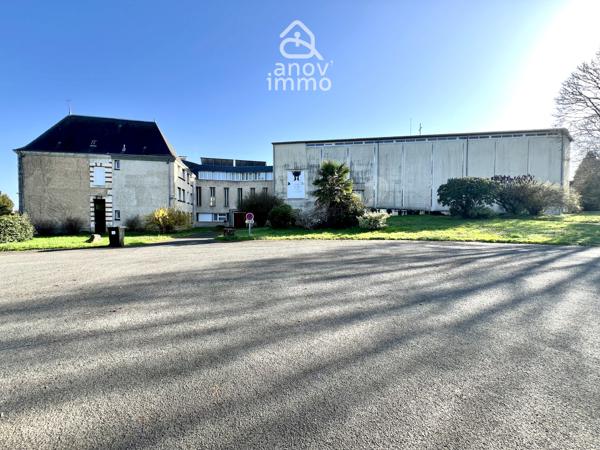 Immeuble
                                                                                                                                                
                                                                                                                                                
                                                                                                                                                
                                                    
                                                                                                                                                                                                                                                                                                                        3150  m²                                                                                                                                                                                                         1 etage(s)
