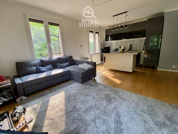 Appartement
                                                                                                                                                                                                                                                                                                                        2 pièce(s)                                                                                                                                                                                                          1 chambre(s)                                                                                                                                                                                                          49.43  m²
