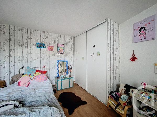 Appartement T4 à vendre  5 pièces - 107 m2 CHOLET - 49