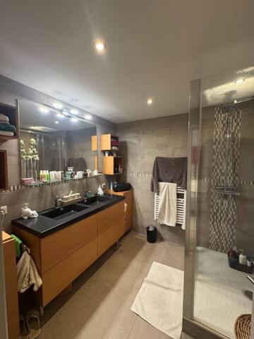 Appartement 5 pièces 165m² à vendre à Bourg-en-Bresse 01000