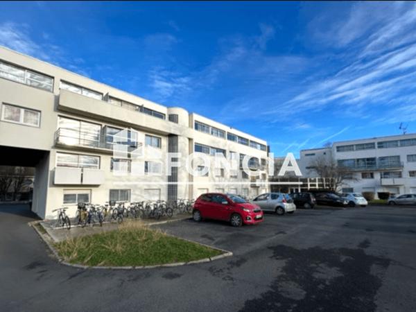 Location Studio meublé 16.43 m² - 1 AVENUE MOZART Poitiers 86000