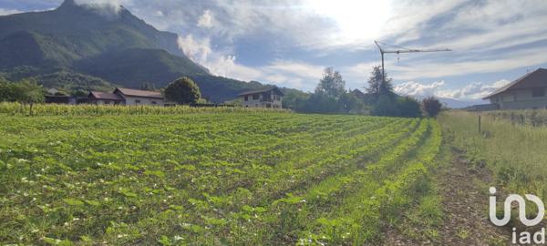 Terrain à vendre 1 133 m² Saint-Pierre-d'Albigny