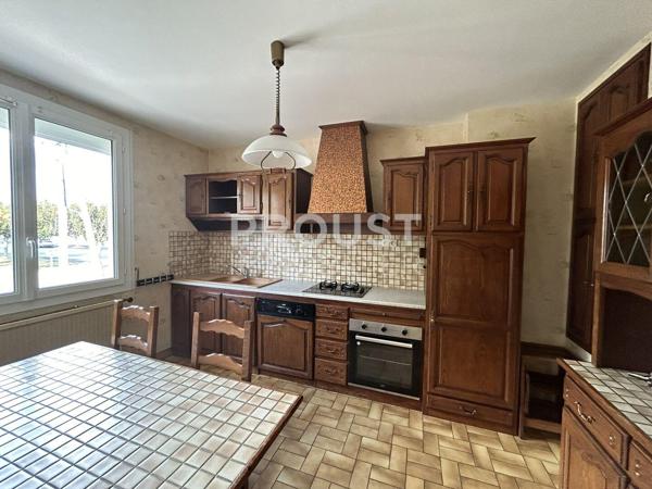 En exclusivité quartier goise pavillon sur sous-sol avec garage et jardin.