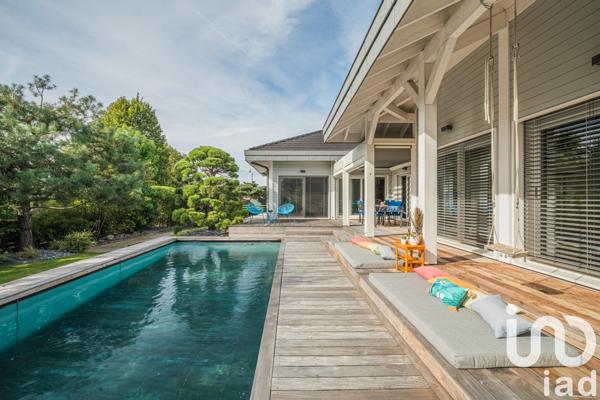 Maison à vendre 6 pièces 220 m² Vétraz-Monthoux