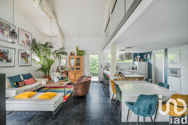 Maison à vendre 6 pièces 220 m² Vétraz-Monthoux