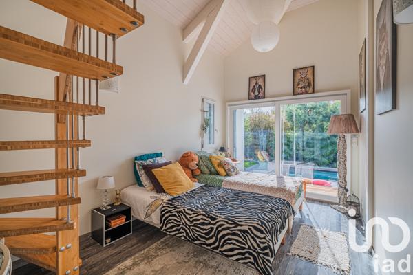 Maison à vendre 6 pièces 220 m² Vétraz-Monthoux