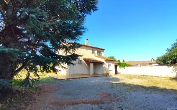 Maison à vendre    5 pièces •  Saint-Marcel-sur-Aude