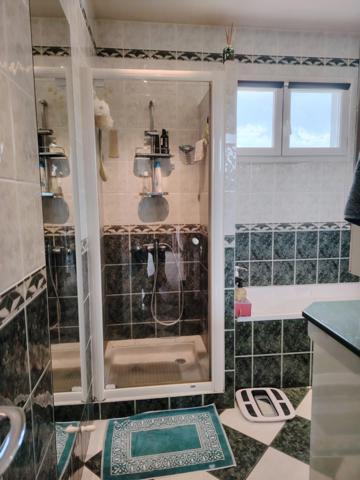 A vendre Jolie Maison de 113 m² sur un Terrain de 840 m² secteur calme et proche du centre ville Poitiers.