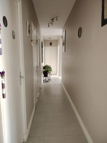 A vendre Jolie Maison de 113 m² sur un Terrain de 840 m² secteur calme et proche du centre ville Poitiers.