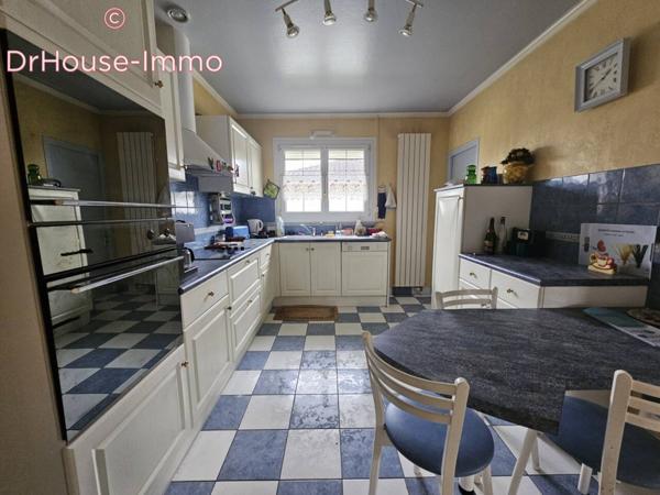 Maison à vendre 4 pièces de 121 m²