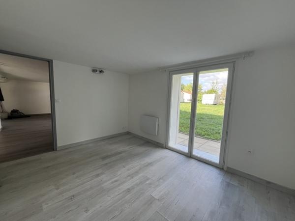 Appartement à louer 560 € CC Montpon-Ménestérol 3 p 60 m² DPE C