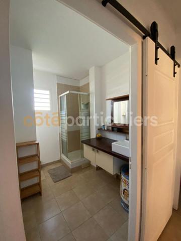 Vente
                Appartement54,28 m² - 3 Pièces -
                    BAIE MAHAULT (97122)