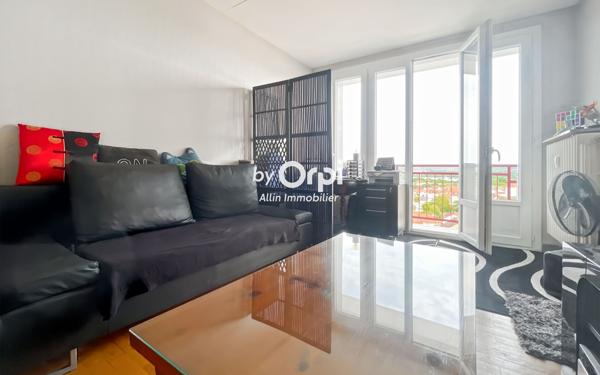 Appartement à vendre    2 pièces • 49,90 m2 Montluçon