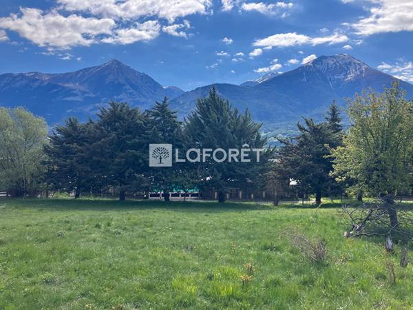Achat terrain Châteauroux-les-Alpes - 661 m² - 100 000 €