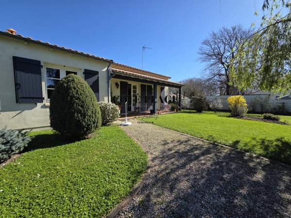 Étaules (17750) MAISON 3 PIECES - 92 m2 - ETAULES - PRIX DE VENTE 294 000€ HAI