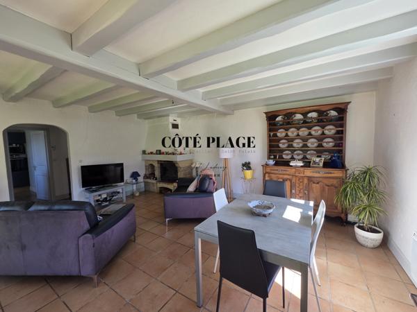 Étaules (17750) MAISON 3 PIECES - 92 m2 - ETAULES - PRIX DE VENTE 294 000€ HAI