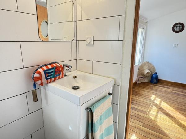 VENTE EXCLUSIVITÉ CABANON R+1 SURFACE HABITABLE 33,88 M2 1 CHAMBRE VALLON DES AUFFES 13007 MARSEIL