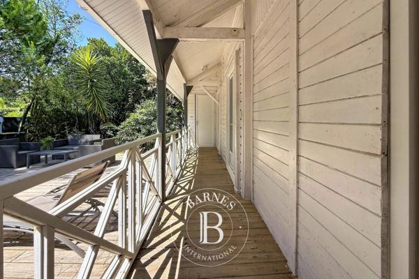 Lège-Cap-Ferret, Villa 8 Chambres -  120 m² à vendre