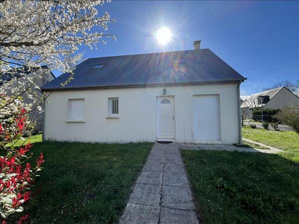 Maison à louer 852 € CC SEPMES 4 p 97 m² DPE D