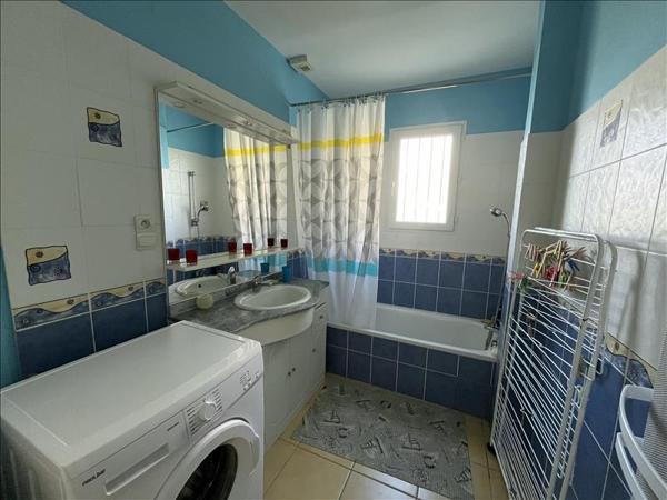 Maison à louer 852 € CC SEPMES 4 p 97 m² DPE D