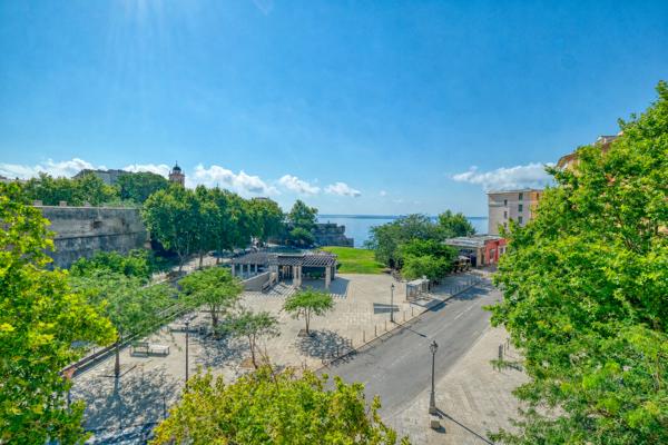 Appartement vue mer Bastia 3 pièces 76 m2 Bastia centre ville - rue campanari
