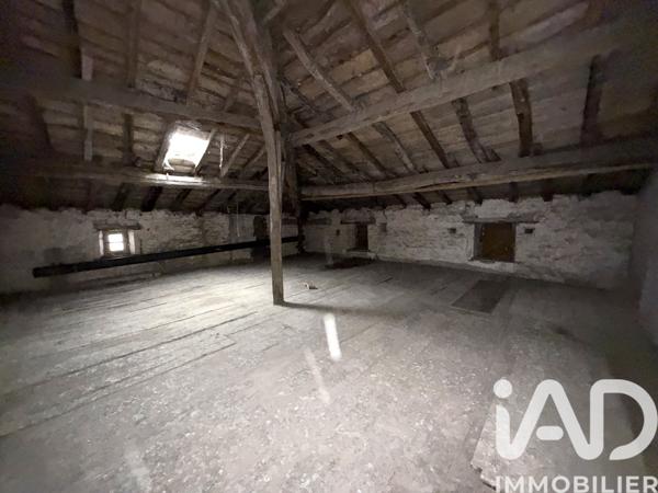 Maison à vendre 8 pièces 146 m² Brioux-sur-Boutonne