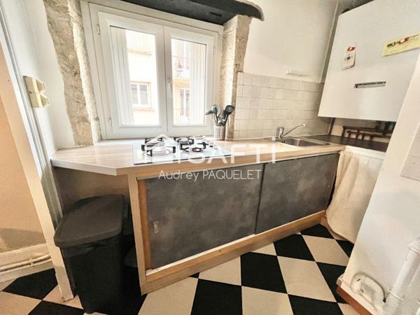 Hypercentre proche république T2 de 38m2