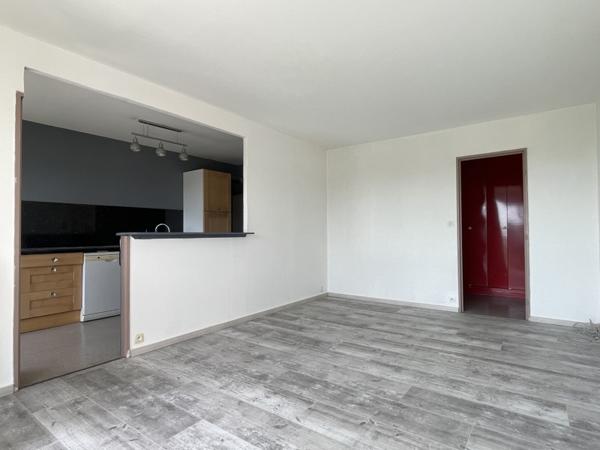 Appartement à vendre 117 288 € Saint-Herblain 3 p 67,6 m² DPE F