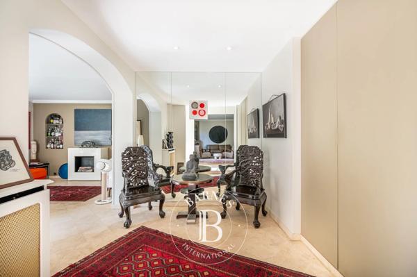 Asnières-sur-Seine, Maison 5 Chambres -  226 m² à vendre