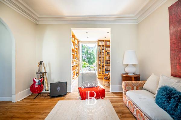 Asnières-sur-Seine, Maison 5 Chambres -  226 m² à vendre
