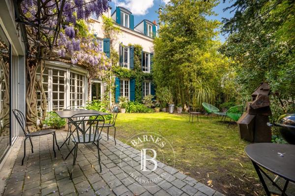 Asnières-sur-Seine, Maison 5 Chambres -  226 m² à vendre