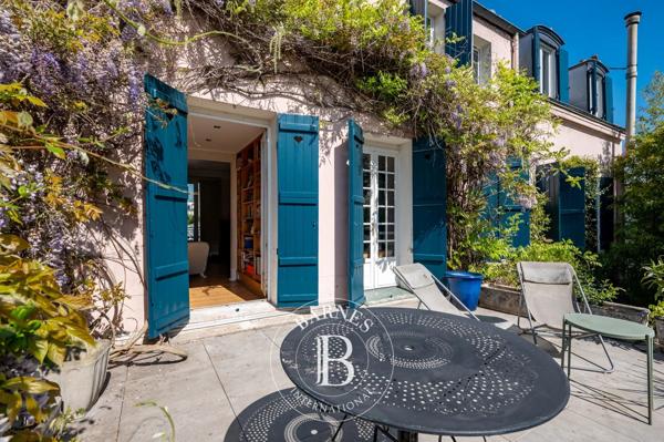 Asnières-sur-Seine, Maison 5 Chambres -  226 m² à vendre