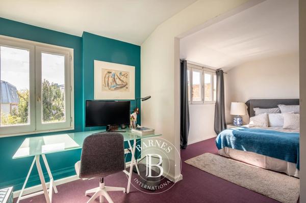 Asnières-sur-Seine, Maison 5 Chambres -  226 m² à vendre