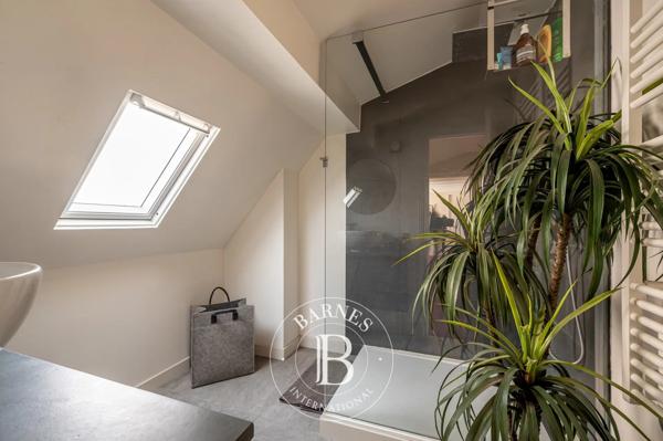 Asnières-sur-Seine, Maison 5 Chambres -  226 m² à vendre