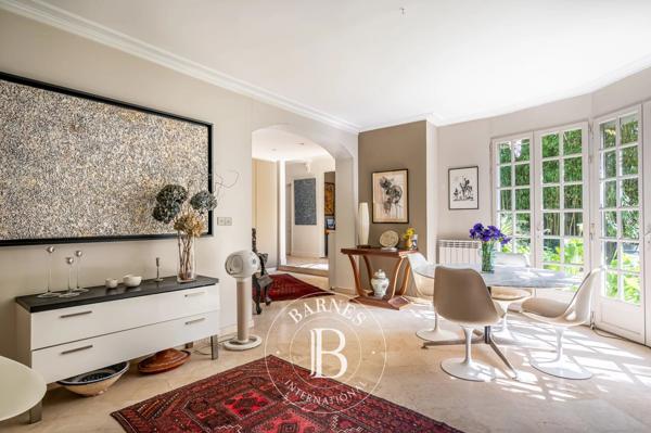 Asnières-sur-Seine, Maison 5 Chambres -  226 m² à vendre