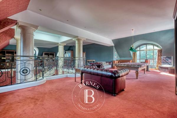 Crécy-la-Chapelle, Propriété 5 Chambres -  474 m² à vendre