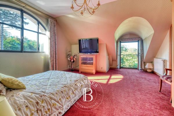 Crécy-la-Chapelle, Propriété 5 Chambres -  474 m² à vendre