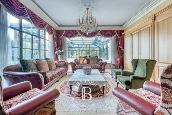 Crécy-la-Chapelle, Propriété 5 Chambres -  474 m² à vendre