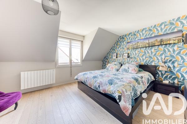 Maison à vendre 6 pièces 154,16 m² Noisy-le-Grand