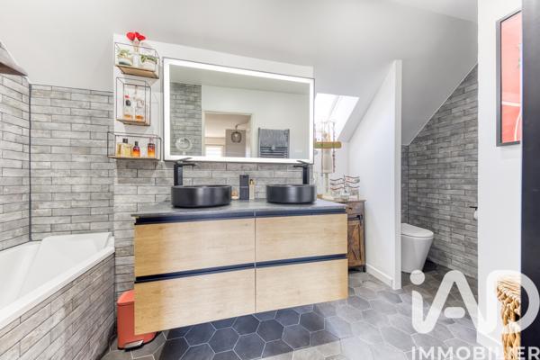 Maison à vendre 6 pièces 154,16 m² Noisy-le-Grand
