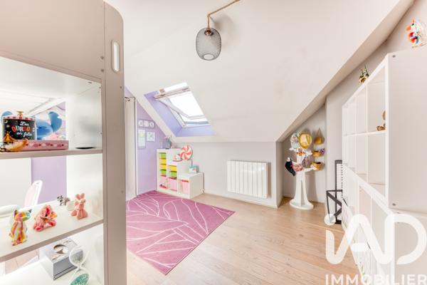 Maison à vendre 6 pièces 154,16 m² Noisy-le-Grand