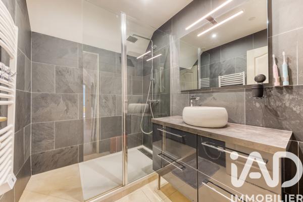 Maison à vendre 6 pièces 154,16 m² Noisy-le-Grand