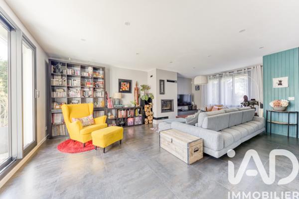 Maison à vendre 6 pièces 154,16 m² Noisy-le-Grand