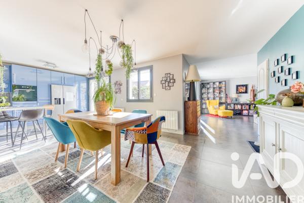 Maison à vendre 6 pièces 154,16 m² Noisy-le-Grand