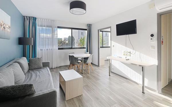 Appartement à vendre    2 pièces • 46,04 m2 La Rochelle