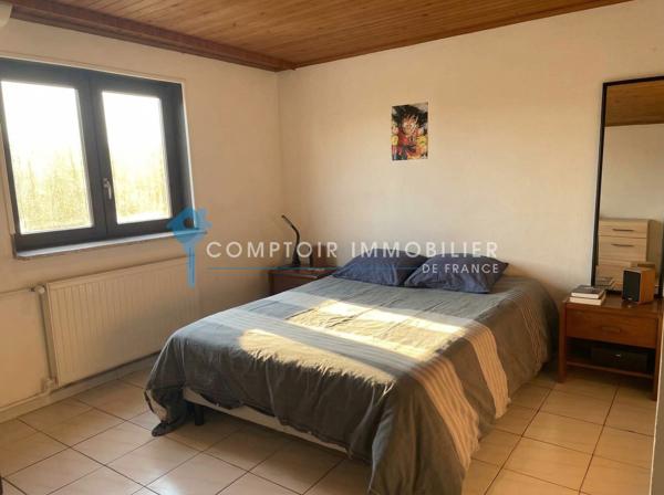 Maison
                                                                                                                                                                                                                                                                                                                        7 pièce(s)                                                                                                                                                                                                          5 chambre(s)                                                                                                                                                                                                          117  m²