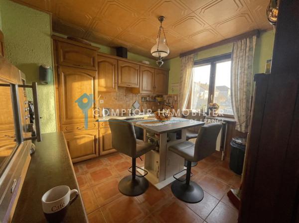 Maison
                                                                                                                                                                                                                                                                                                                        7 pièce(s)                                                                                                                                                                                                          5 chambre(s)                                                                                                                                                                                                          117  m²