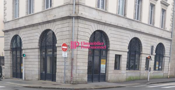 BUREAUX - 114 M2 - QUIMPER CENTRE