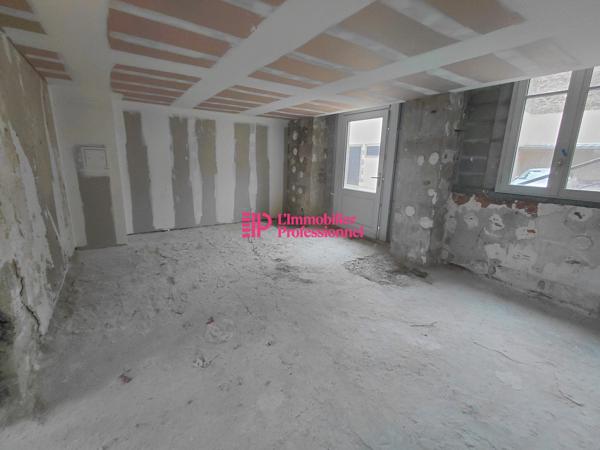 BUREAUX - 114 M2 - QUIMPER CENTRE